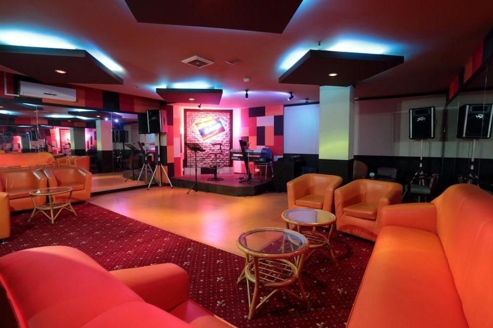 The Nagoya Plasa Redpartner Εξωτερικό φωτογραφία